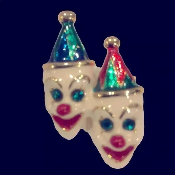 Smiling Clowns/Jesters Brooch - Picture 1 of 2